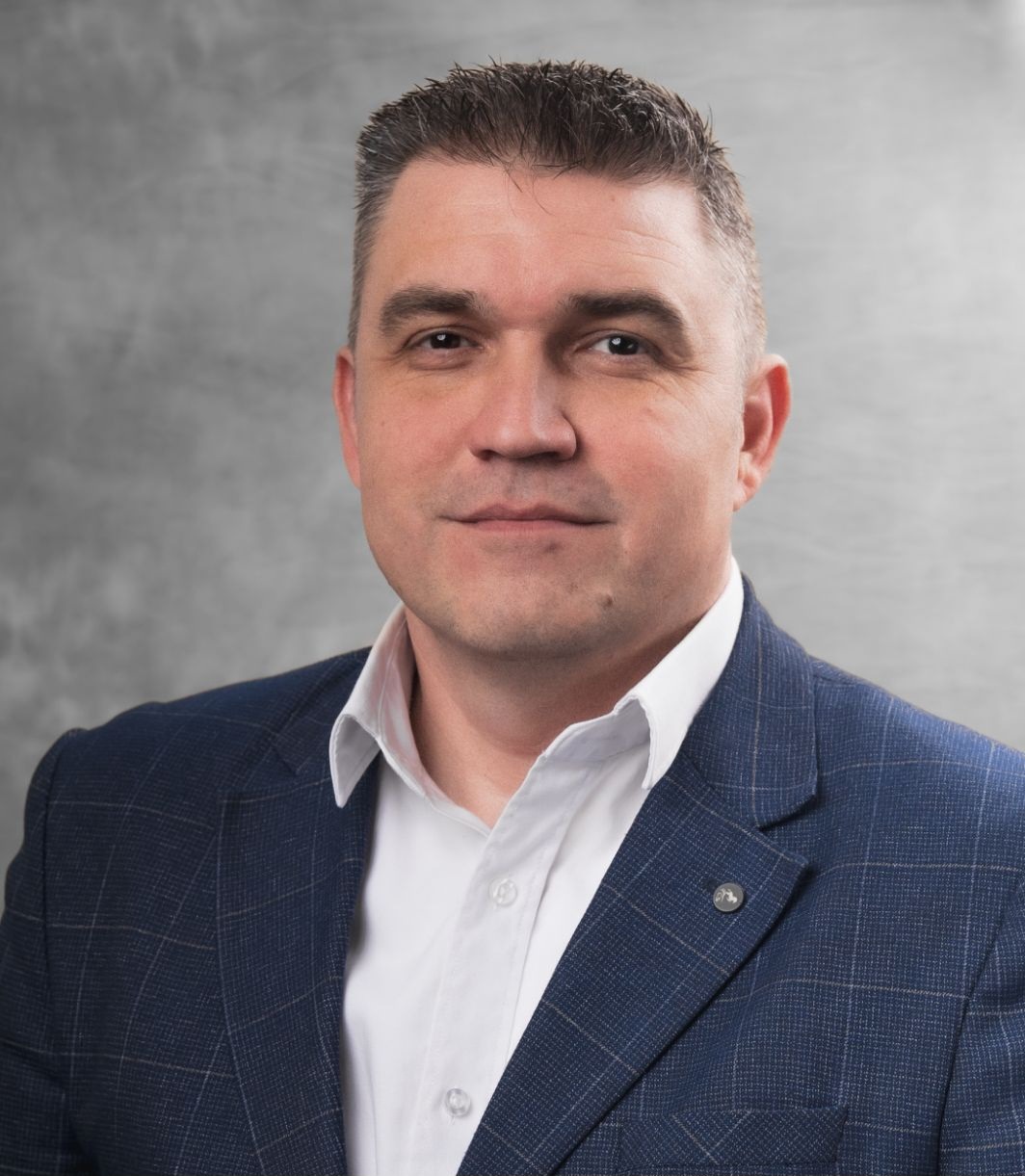 Slaviša Kostadinović, dipl. pravnik